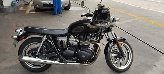 TRIUMPH BONNEVILLE T 100 865 